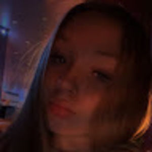 Meet your Posher, Candace